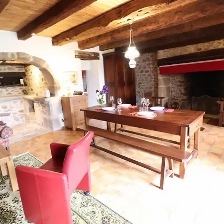 Prázdninový dům Maison De Caractere Avec Jardin, Terrasse Et Cheminee Pres Du Lot. Tranquillite Assuree ! - Fr-1-742-427 Parlan